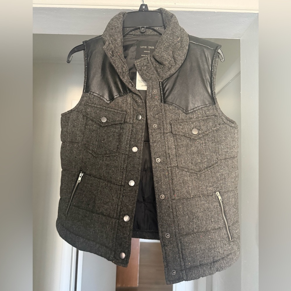 Love Tree Gray Quilted Vest with Faux Leather NWT